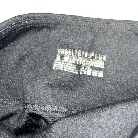 Yogalicious Lux  Womens stretchy Black Small Shorts Athleisure - Picture 4 of 4